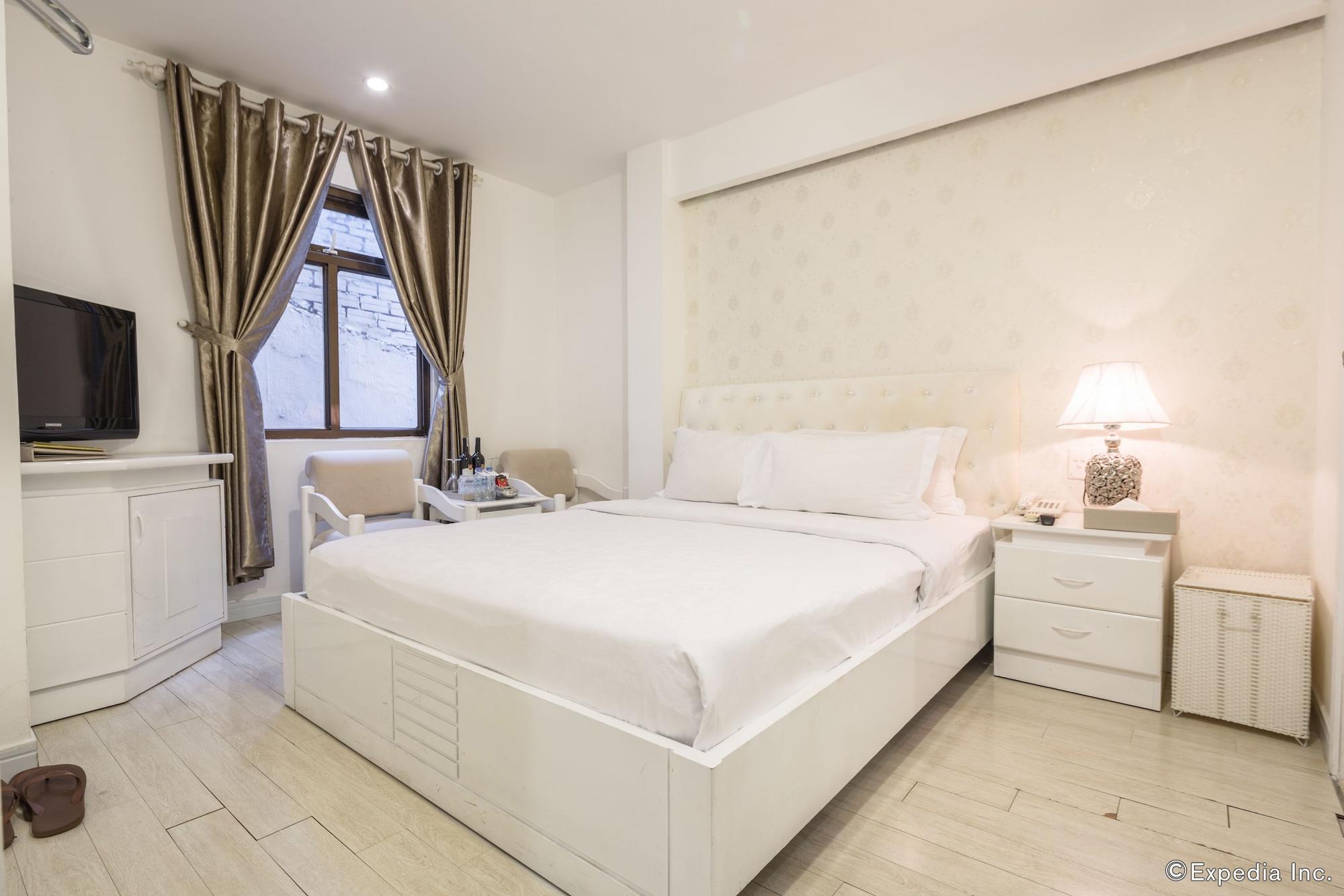 The White Hotel 8A Thai Van Lung Хошимин Экстерьер фото